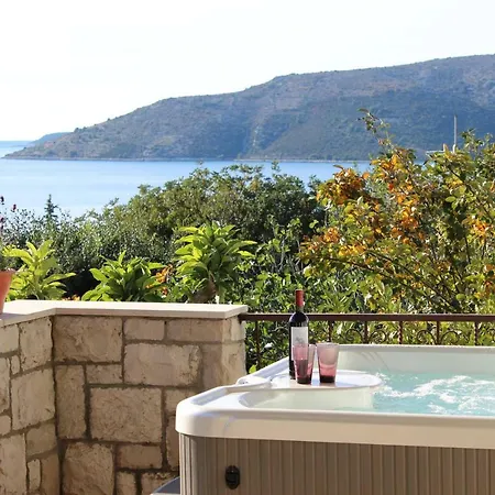 Holiday home Petar *